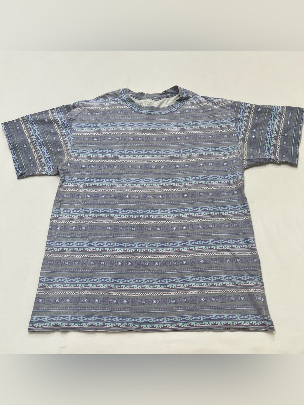 Vintage 90s All Over Print AOP Geometric Graphic T Shirt Sz Large Single Stitch